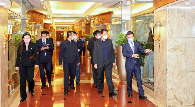 集团党委书记、董事长任丁一行 赴锦江宾馆督导检查疫情防控工作