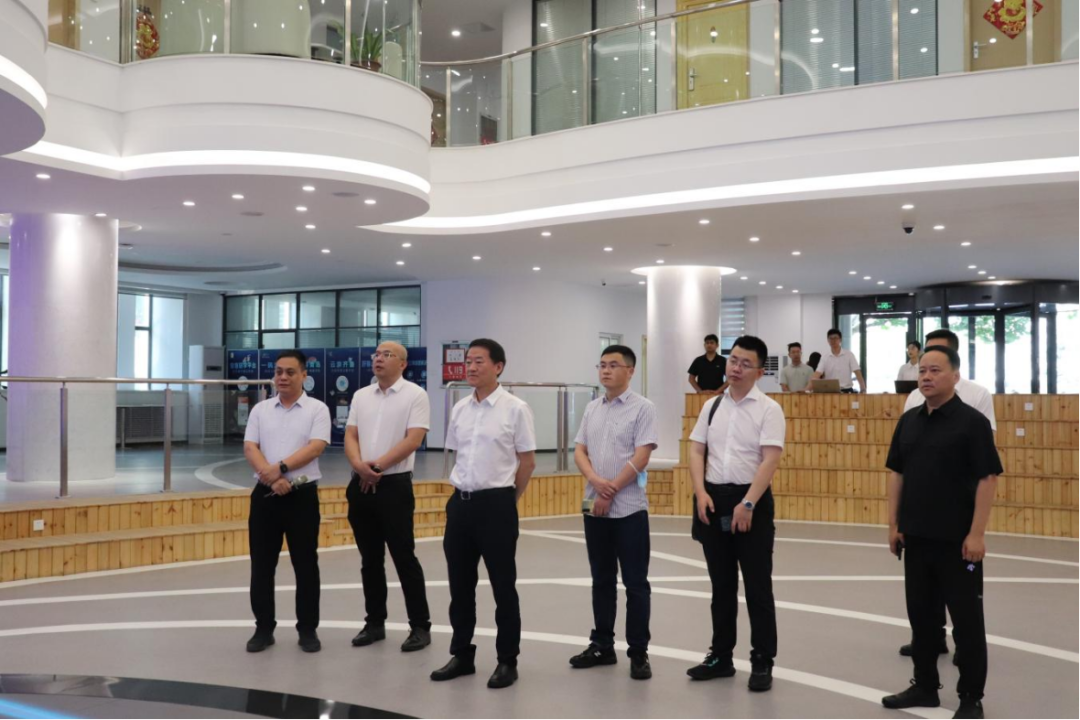 省尊龙凯时集团：“四个导向” 推动调查研究提质增效