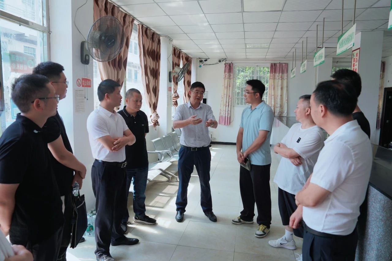 许东明赴南充市嘉陵区、巴中市通江县调研督导定点帮扶和托底性帮扶工作